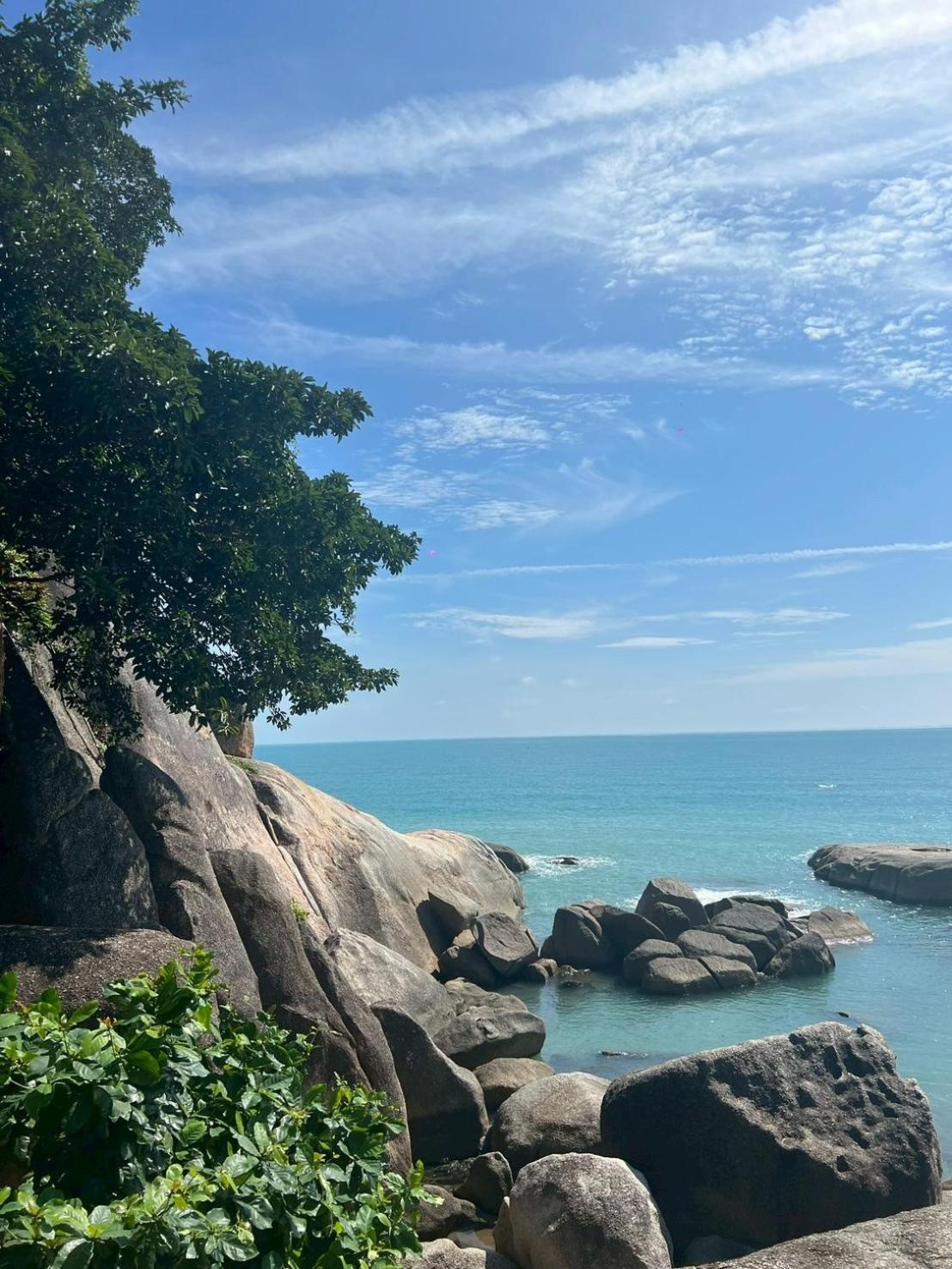 อพาร์ทเม้น Grand Rock Samui *